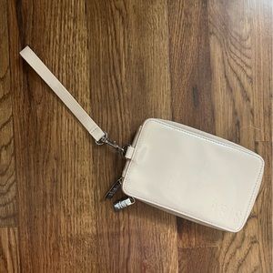 Beís Travel Wallet in Beige